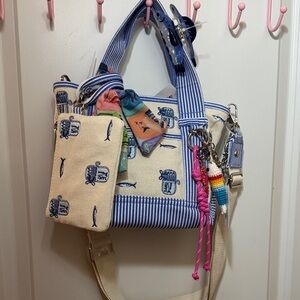 Madden Girl Sardine tote!